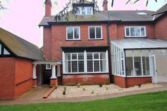 18 Bedroom Block Of Apartments For Sale In The Lodge, Abbey Road, Grimsby, DN32