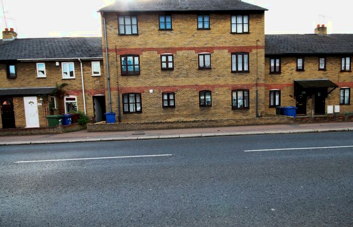 1 Bedroom Ground Flat To Rent In London Road, Grays, Essex, RM17