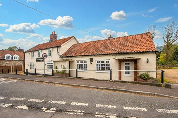Pub Retail Property / Shop For Sale In The Green, Weasenham, King's Lynn, Norfolk, PE32
