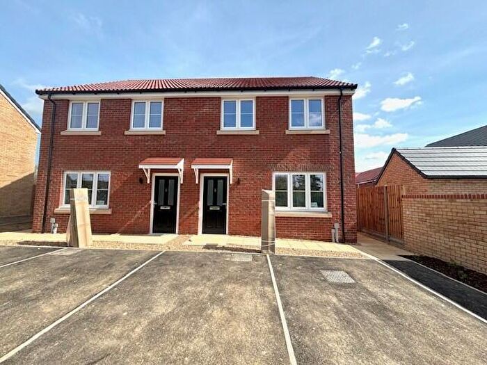 3 Bedroom Semi Detached House To Rent In College Road, Downham Market, PE38