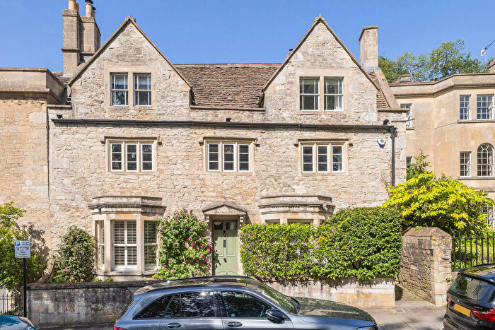 3 Bedroom Terraced House For Sale In Woolley Street, Bradford-On-Avon, BA15