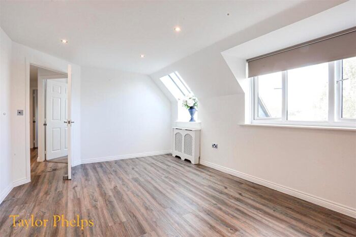 2 Bedroom Apartment To Rent In Stewart Place, Ware - Short Term Let - Email Your Enquiry Please, SG12