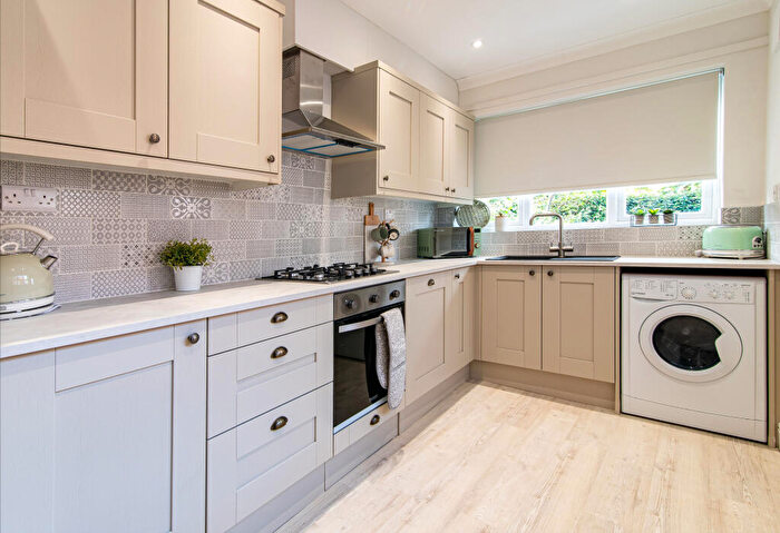 4 Bedroom Terraced House To Rent In Cromwell Street, NG7