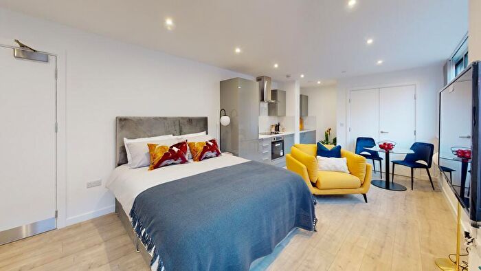 Flat To Rent In Wellington Quarter, Wellington Street, Leicester, LE1