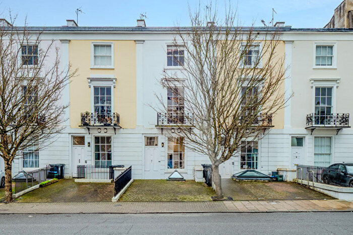 2 Bedroom Maisonette For Sale In St. Pauls Road, Clifton, BS8