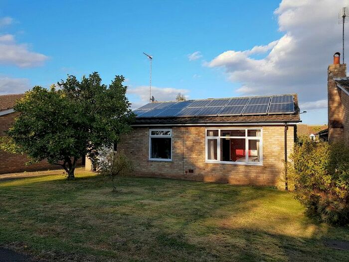 2 Bedroom Bungalow To Rent In Birchwood Drive, Rushmere St. Andrew, Ipswich IP5