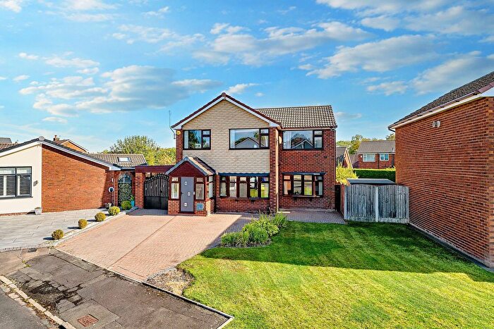 4 Bedroom Detached House For Sale In Tarvin Close, Runcorn, WA7