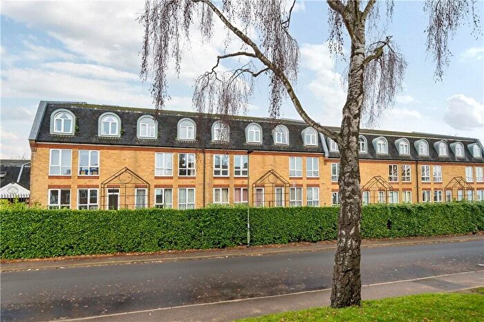 3 Bedroom Apartment To Rent In The Alders West Wickham, BR4
