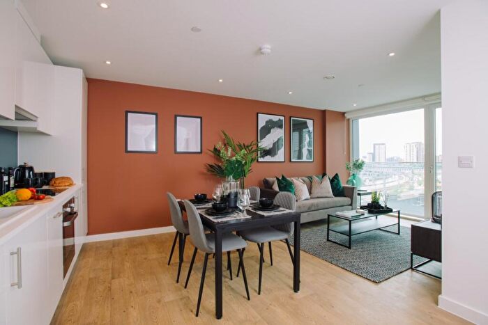 1 Bedroom Apartment To Rent In The Filaments, Salford Salford, M3