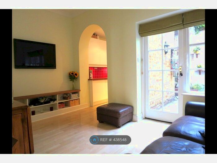 1 Bedroom Flat To Rent In Wadeson Street, London, E2