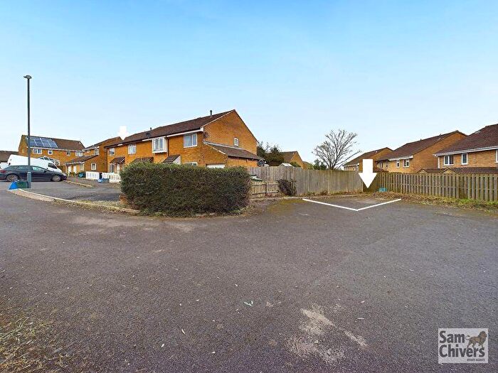 3 Bedroom End Of Terrace House For Sale In Briar Close, Westfield, Radstock, BA3