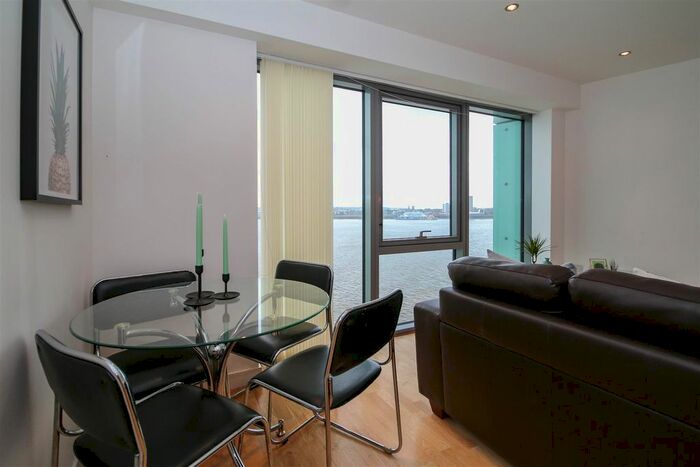 2 Bedroom Flat To Rent In Alexandra Tower, Princes Parade, Liverpool, L3