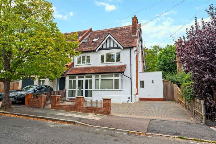 4 Bedroom Detached House To Rent In Crown Road, New Malden, KT3