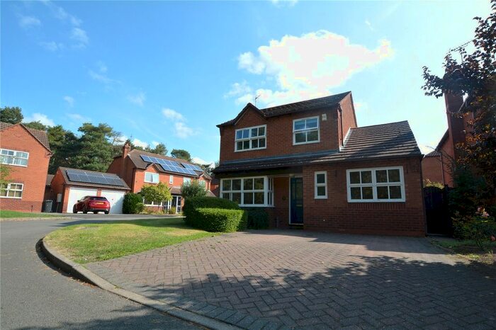 4 Bedroom Detached House For Sale In Peregrine Close, Whittington, Lichfield, WS14