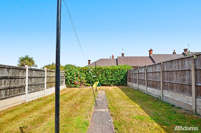 2 Bedroom Semi Detached House For Sale In Lingfield Road, Runcorn, WA7