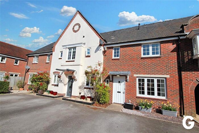 3 Bedroom House For Sale In Cracklewood Close, West Moors, Ferndown, Dorset, BH22