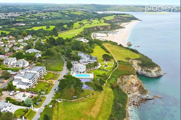2 Bedroom Flat For Sale In Sea Road, Carlyon Bay, St. Austell, Cornwall, PL25