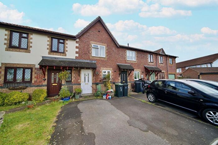 2 Bedroom Terraced House For Sale In Maskew Close, Chickerell, DT3