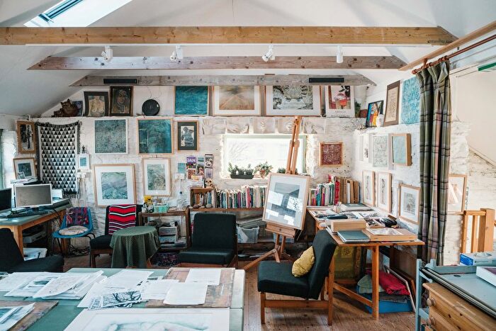 5 Bedroom Terraced House For Sale In Lower House, Callington, Cornwall, PL17