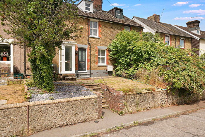 3 Bedroom Terraced House For Sale In Holborough Road, Snodland, ME6