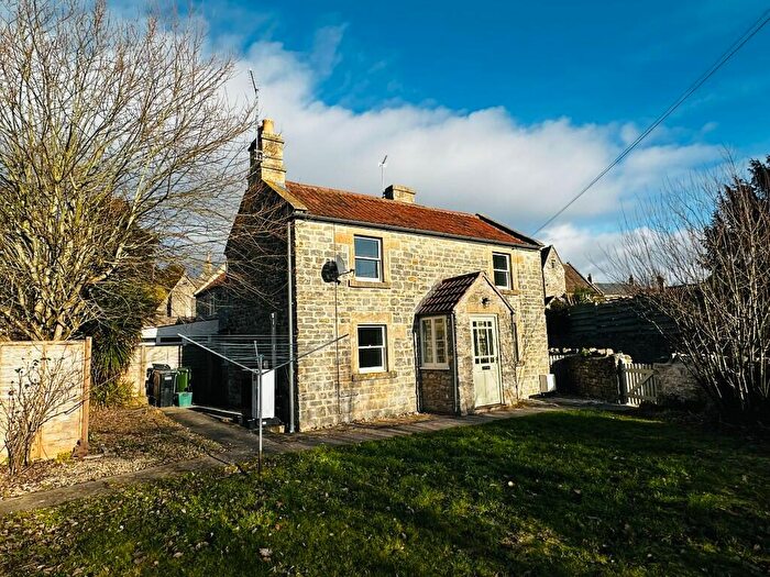 2 Bedroom Cottage To Rent In Newton St Loe, Bath, BA2