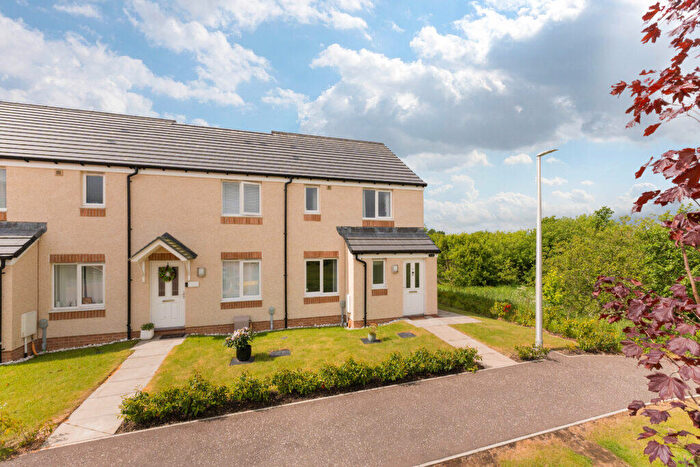 3 Bedroom End Of Terrace House For Sale In Comitis Road, West Calder, West Lothian, EH55