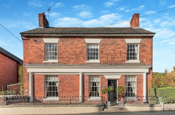 4 Bedroom Detached House For Sale In Llansantffraid, Powys, Wales, SY22