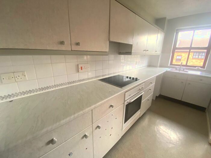 2 Bedroom Apartment To Rent In Bransby Close, King's Lynn., PE30