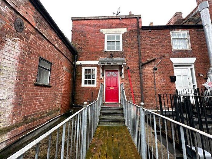 2 Bedroom Flat To Rent In Market Square, Wellington, Telford, Shropshire, TF1