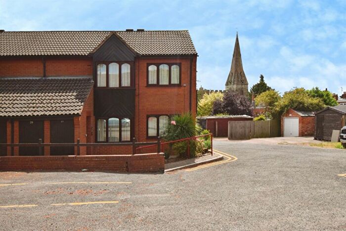 2 Bedroom Retirement Property For Sale In Albion Street, Oadby, Leicester, LE2