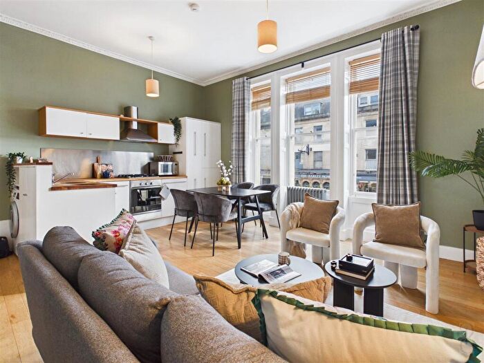 1 Bedroom Apartment For Sale In Bathwick Street, Bathwick, Bath, BA2