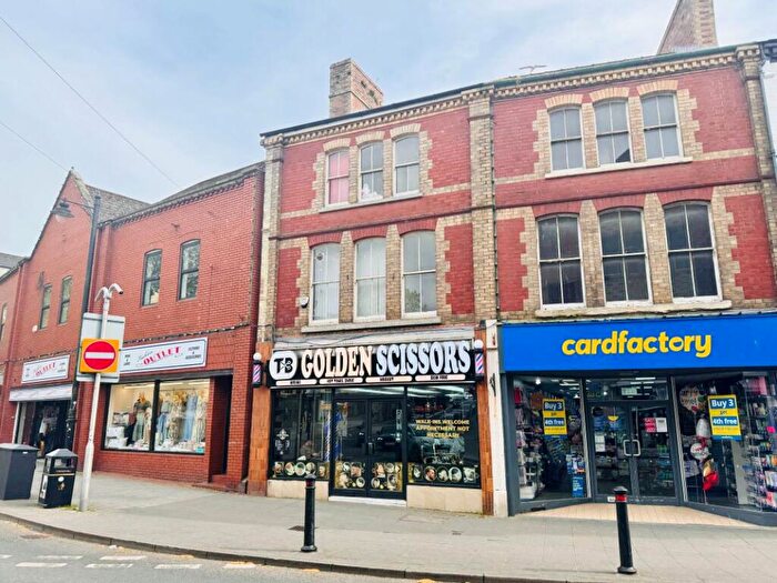 Terraced House For Sale In Holton Road, Barry, CF63