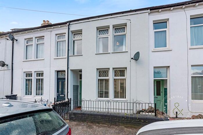 3 Bedroom Terraced House For Sale In Radnor Road, Cardiff, CF5