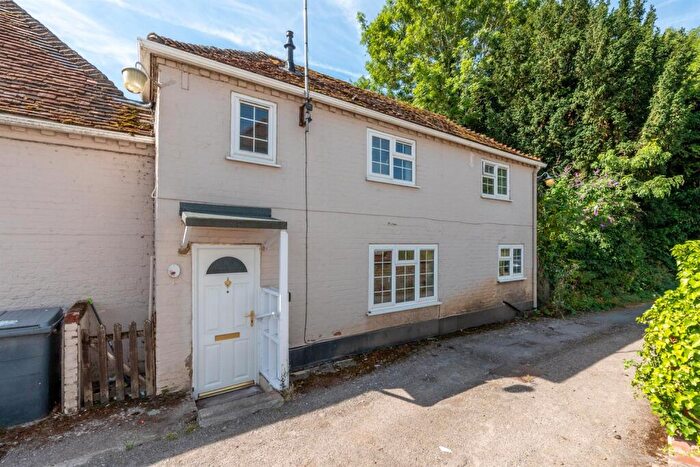 1 Bedroom End Of Terrace House To Rent In Calcot Place, Low Lane, Calcot, Reading, RG31