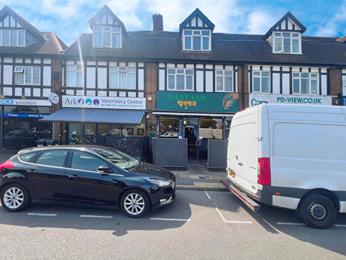 1 Bedroom Flat For Sale In Kingston Road, Epsom, KT19