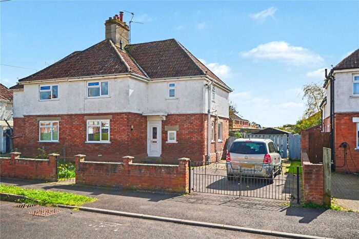 3 Bedroom Semi Detached House For Sale In Garden City, Langport, Somerset, TA10