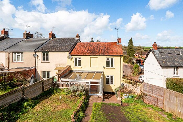 2 Bedroom Terraced House For Sale In Turnpike, Milverton, Taunton, TA4