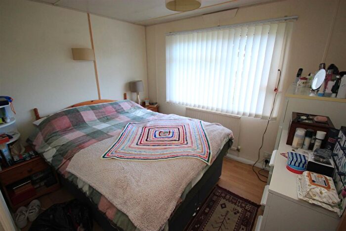 2 Bedroom Detached Bungalow For Sale In Wilby Park, Wilby, Wellingborough, NN8