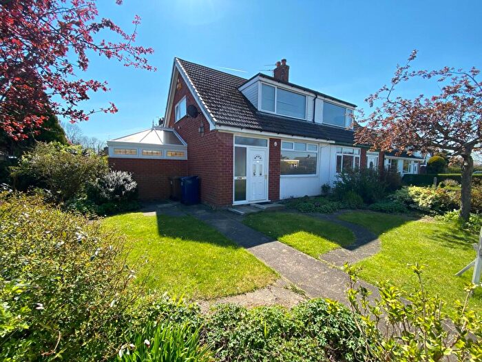 2 Bedroom Semi-Detached House To Rent In Landsmoor Drive, Longton, Preston, PR4