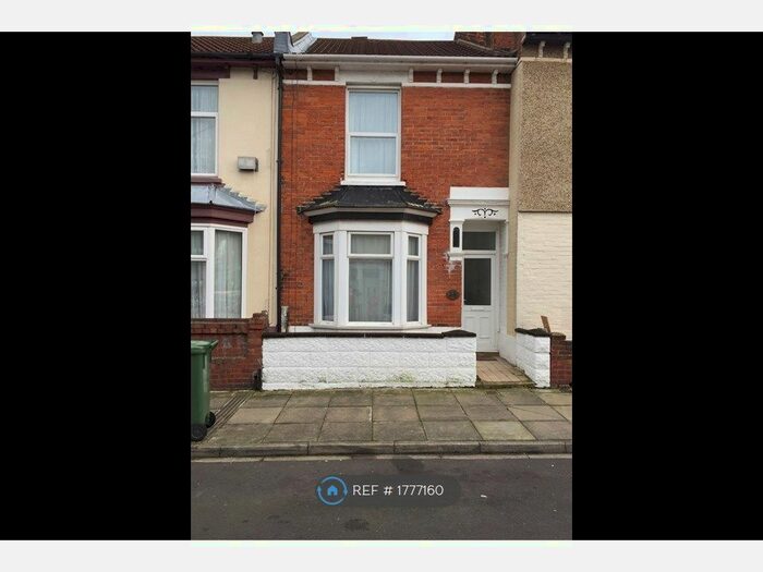 2 Bedroom Terraced House To Rent In Hatfield Road, Portsmouth, PO4