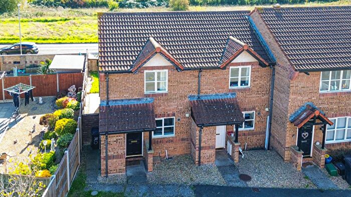2 Bedroom End Of Terrace House To Rent In Potterton Close, Bridgwater, TA6