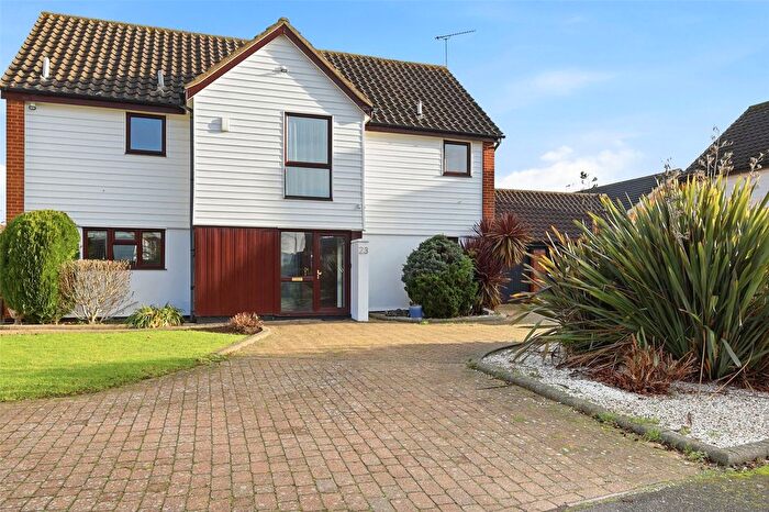 5 Bedroom Detached House For Sale In Challacombe, Thorpe Bay, Essex, SS1