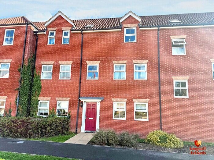 2 Bedroom Flat For Sale In Sandown Drive, Bourne, PE10