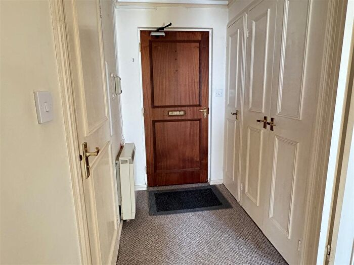 1 Bedroom Detached House For Sale In Chisholme Court, St Austell, St Austell, PL25