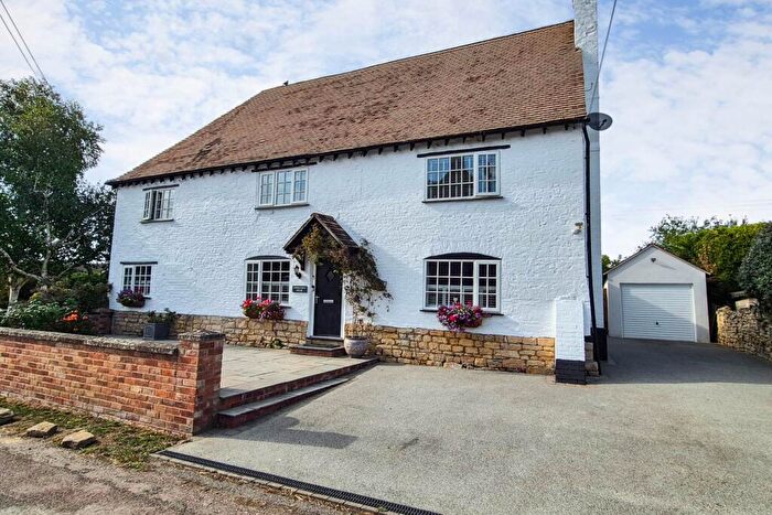 5 Bedroom Detached House For Sale In Aston On Carrant, Tewkesbury, Gloucestershire, GL20