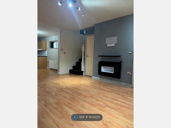 3 Bedroom Detached House To Rent In Church Street, Little Lever, Bolton, BL3