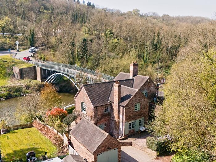 3 Bedroom Detached House For Sale In Coalport, Telford, TF8