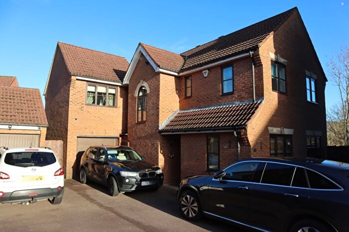 4 Bedroom Detached House To Rent In Earlshall Place, Westcroft, Milton Keynes, Buckinghamshire, MK4