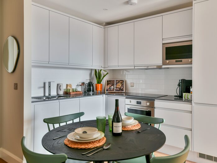 2 Bedroom Flat To Rent In The Lark, Nine Elms, SW11