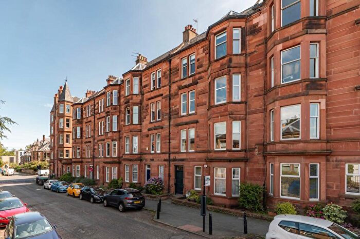 2 Bedroom Flat For Sale In / West Savile Terrace, Edinburgh, EH9
